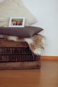 Obstkiste Hocker DIY Upcycling Kissen Deko