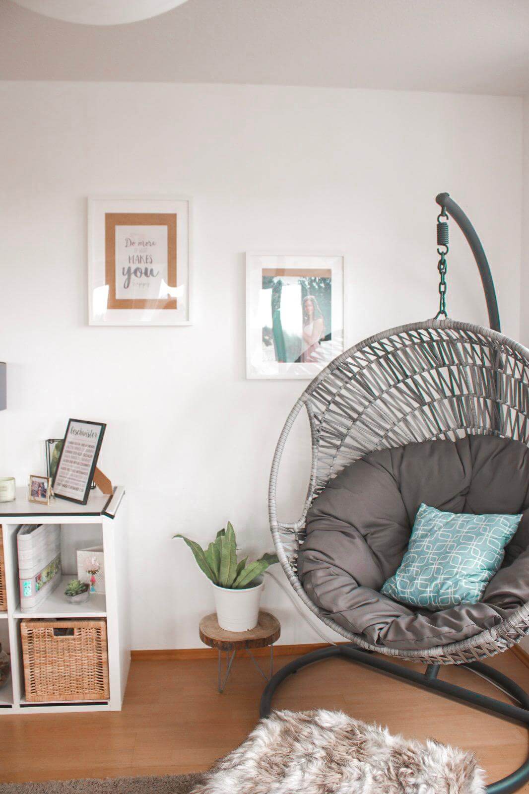 5 Einrichtungstipps- Tropical Boho Wohnzimmer und Hängesessel (1)