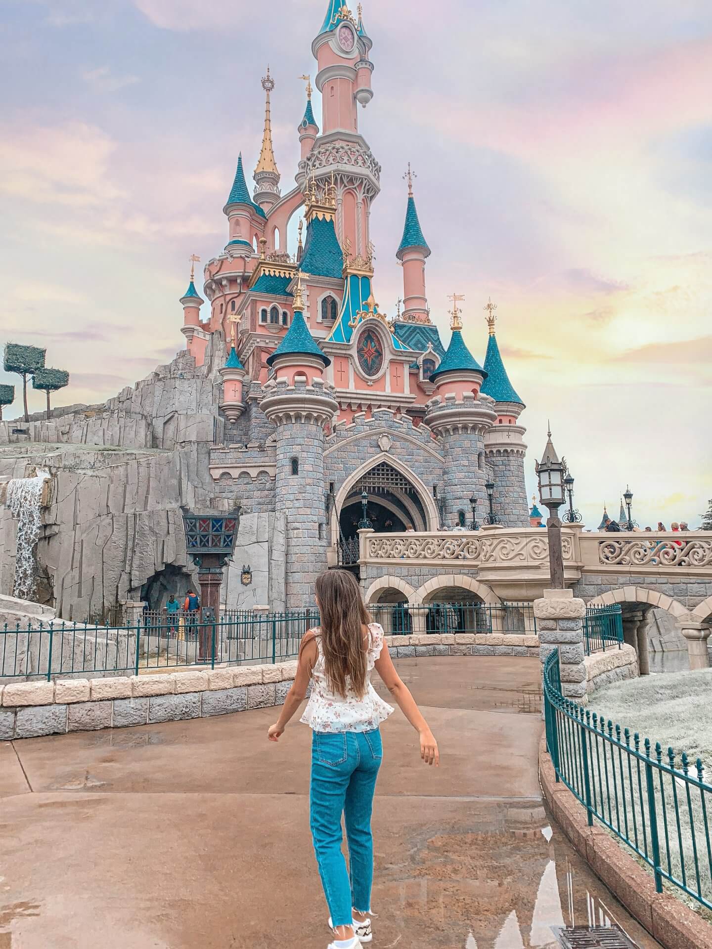 Disneyland Paris Attraktionen- magic everywehre