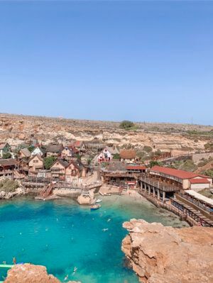 Popeye Village - ein Tag in Malta's wundervollsten Attraktion