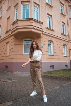 Rocking that Basic Outfit – eine Outfit Inspiration mit simplen Basic Pieces