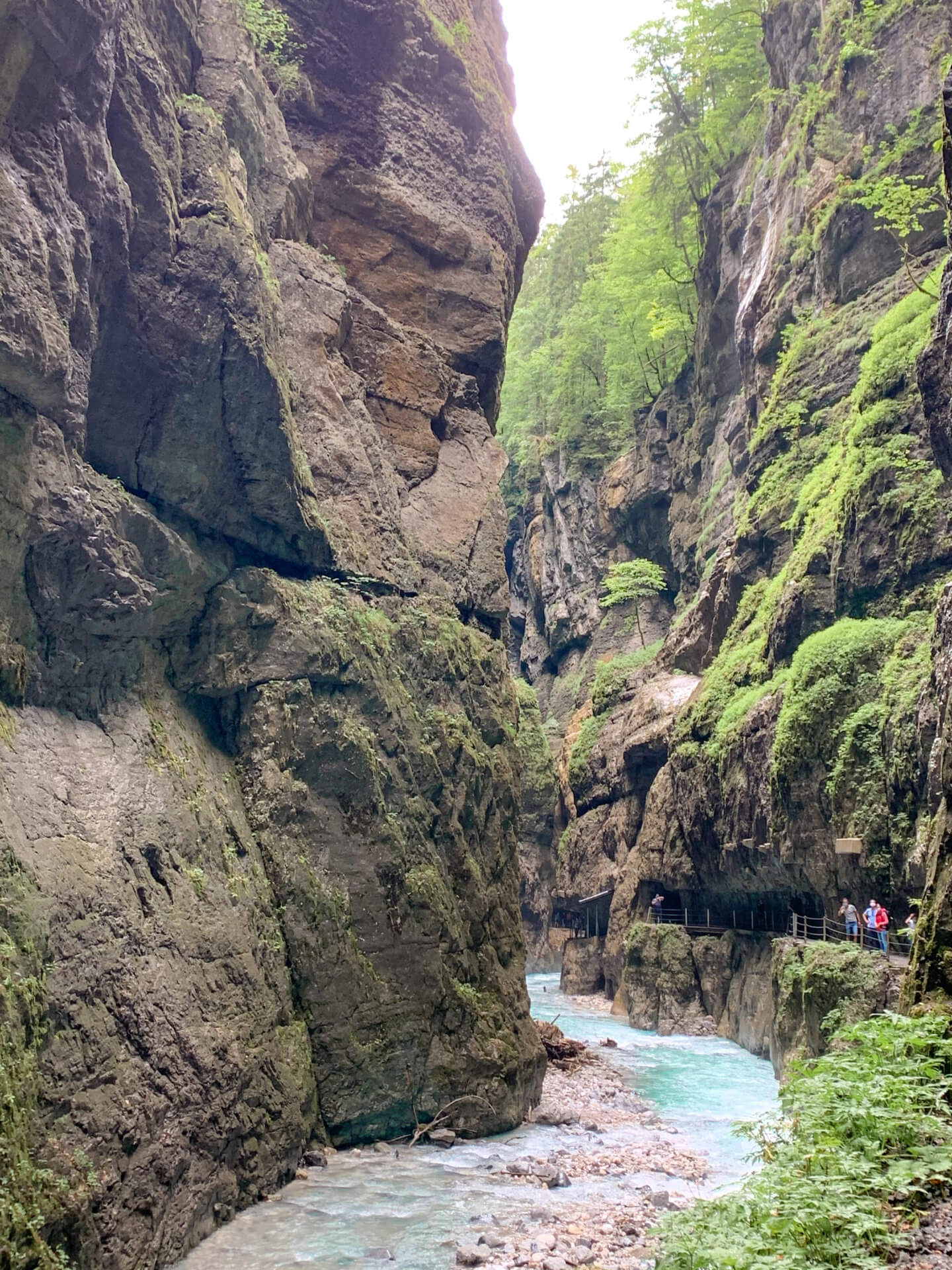 Partnachklamm-Garmisch-Partenkirchen-4-Wochenendtrips-in-Garmisch-und-Umgebung