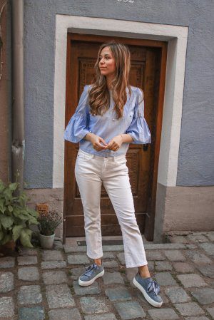 Welche Schuhe zu weißer Hose tragen - ich verrate dir die schönsten Kombinationen