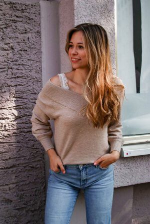 Pyjama Trend – Wie du ihn im Alltag kombinierst von Pyjama und Nachtwäsche bis hin zu Bralettes