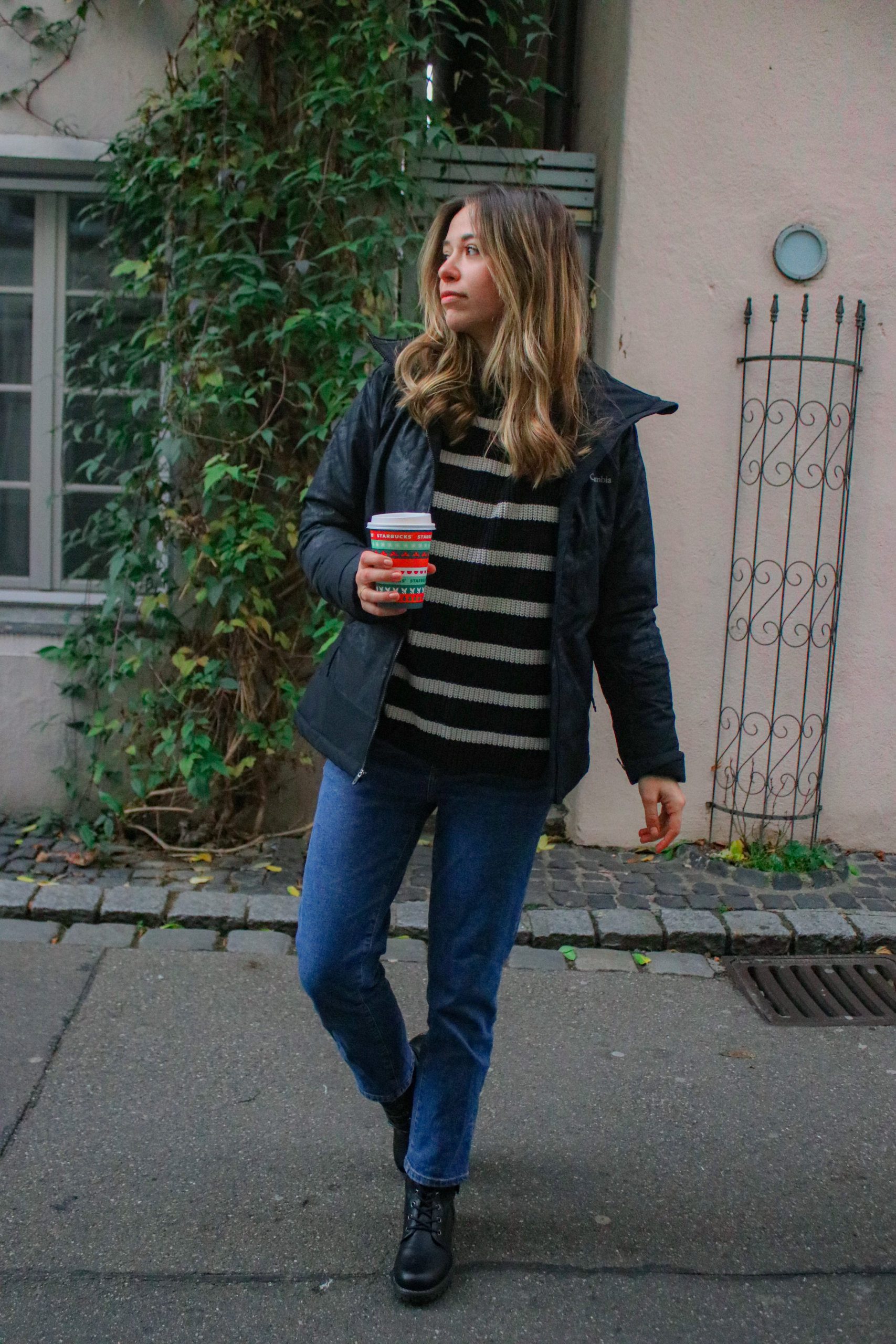 Bist du auf der Suche nach coolen Winterstiefeln- diese Boots sind der Trend im Winter1