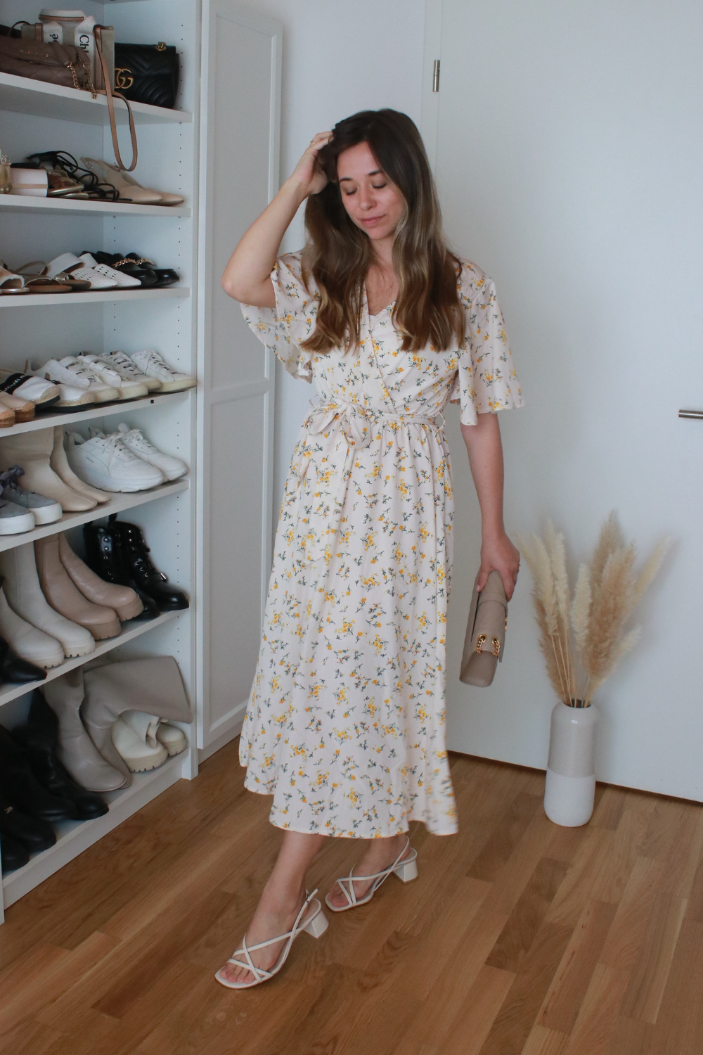 Tipps: So kannst du Sommerkleider mit Mustern stylen