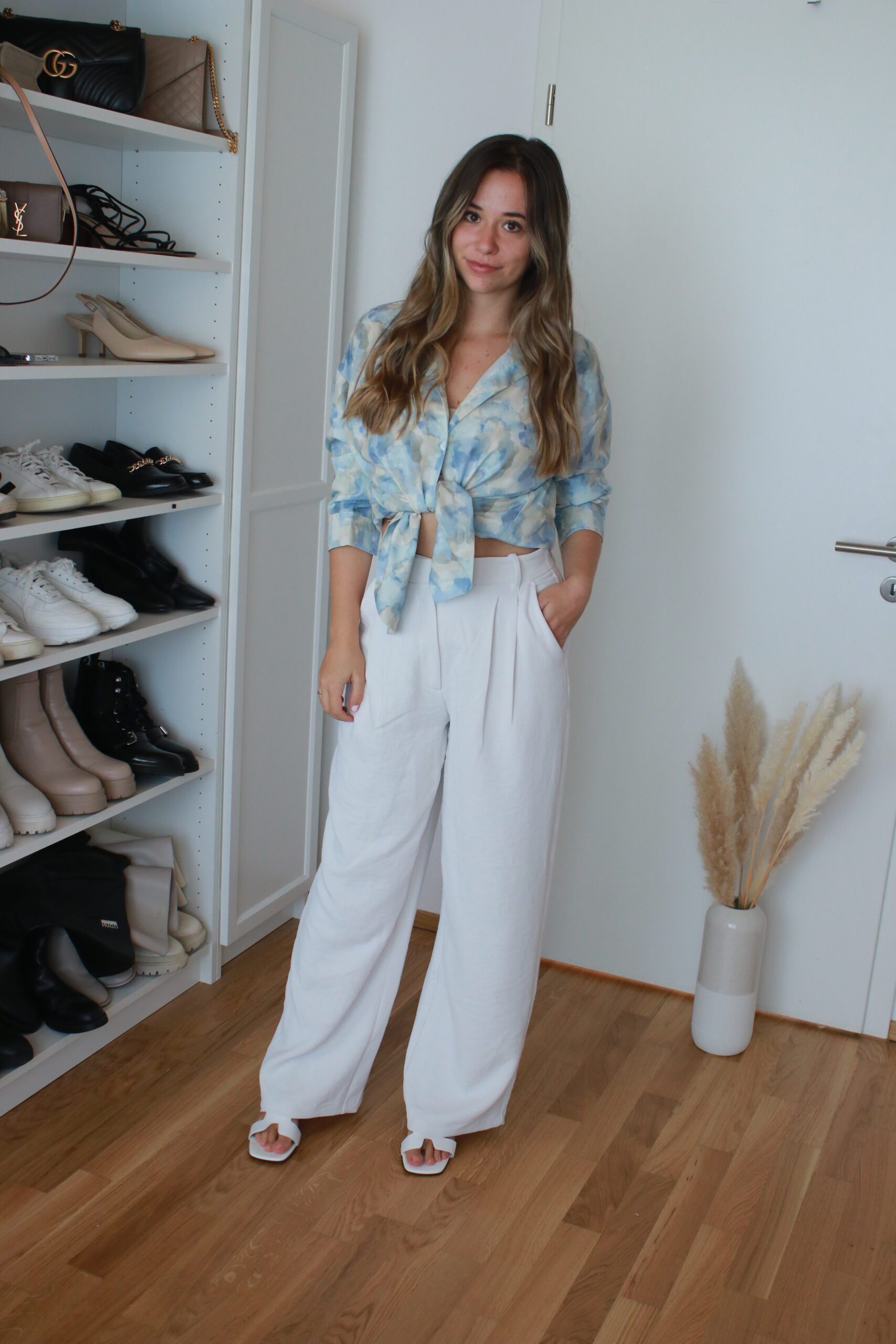 Sommer Outfit Ideen für Damen Die perfekte Garderobe für sonnige Tage